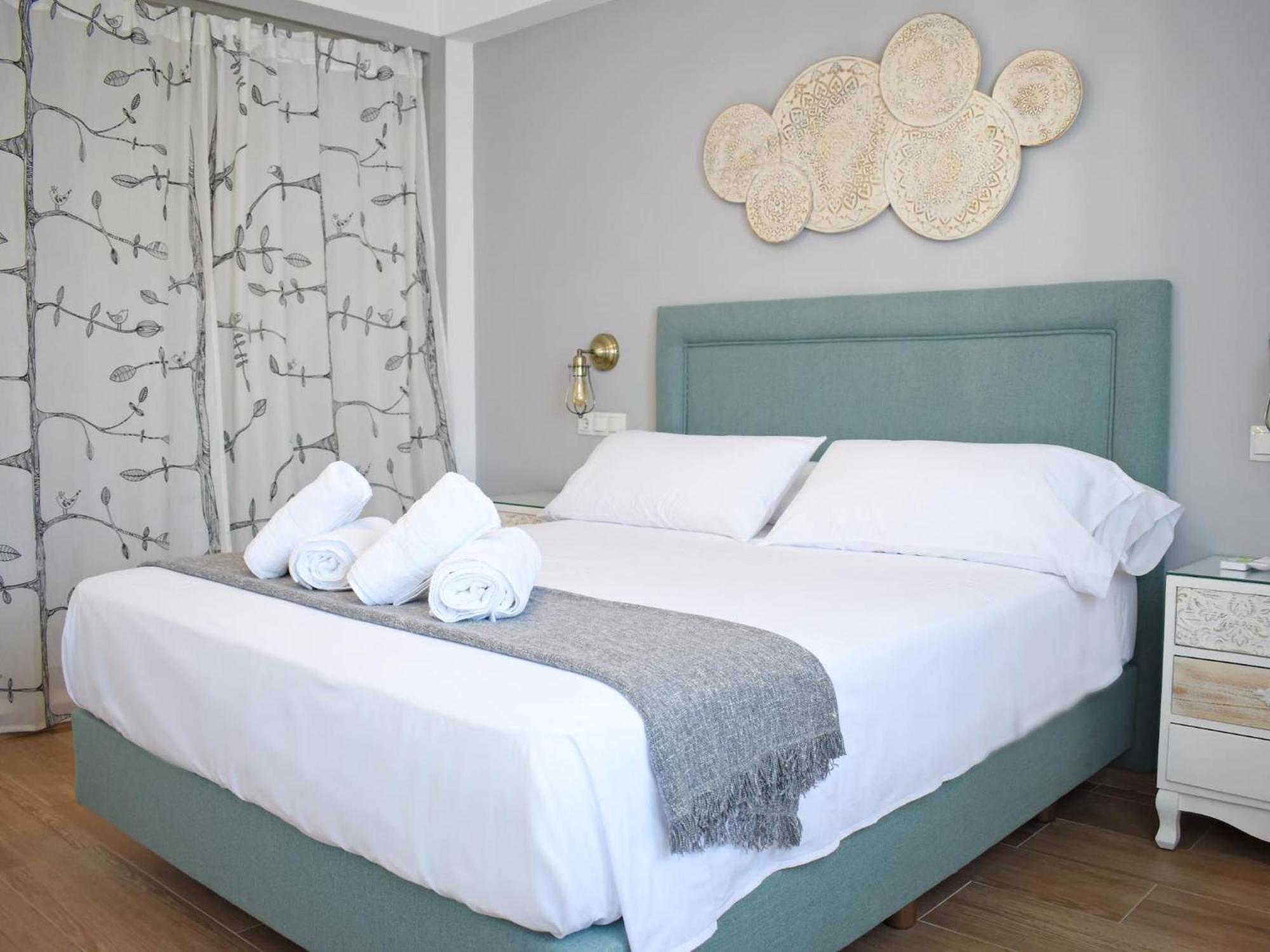 Precioso Apartamento De Tres Dormitorios Málaga Exterior foto